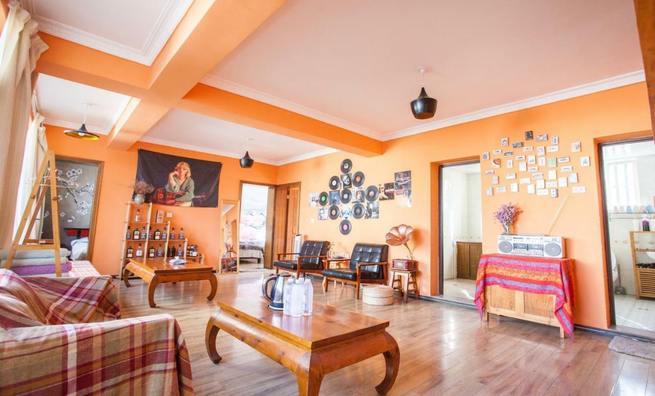 Early Spring Hotel Đại Lý Ngoại thất bức ảnh