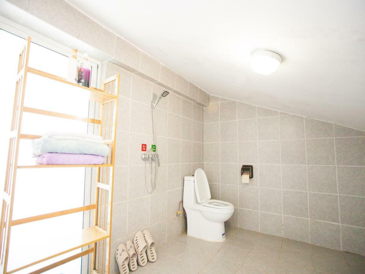 Early Spring Hotel Đại Lý Ngoại thất bức ảnh