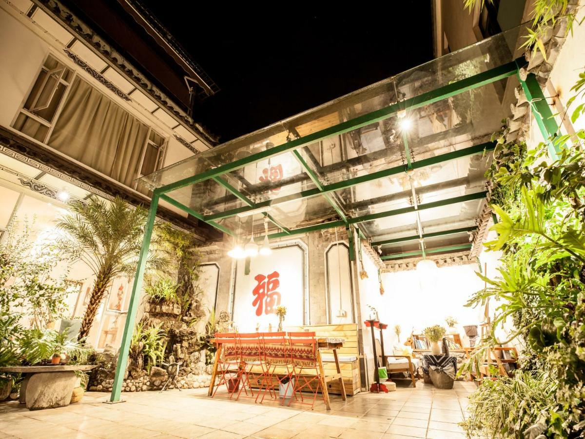 Early Spring Hotel Đại Lý Ngoại thất bức ảnh