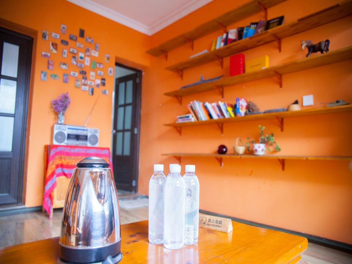 Early Spring Hotel Đại Lý Ngoại thất bức ảnh