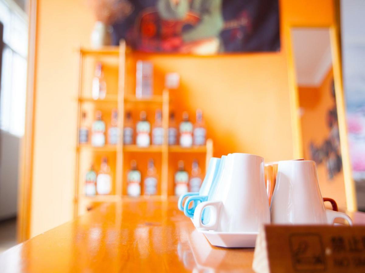 Early Spring Hotel Đại Lý Ngoại thất bức ảnh
